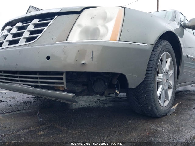 2010 CADILLAC DTS 1G6KD5EY3AU134362 Photo 5
