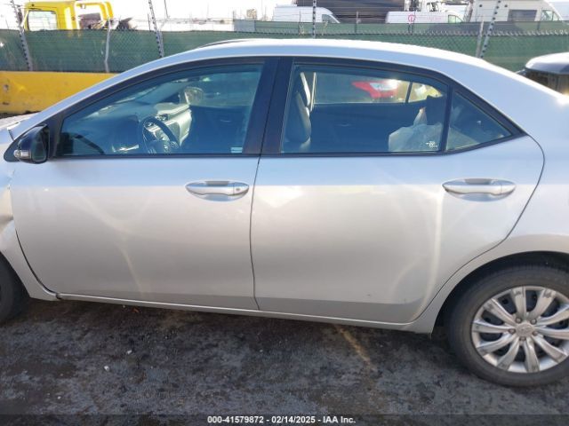 5YFBURHEXKP864807 Toyota COROLLA SE