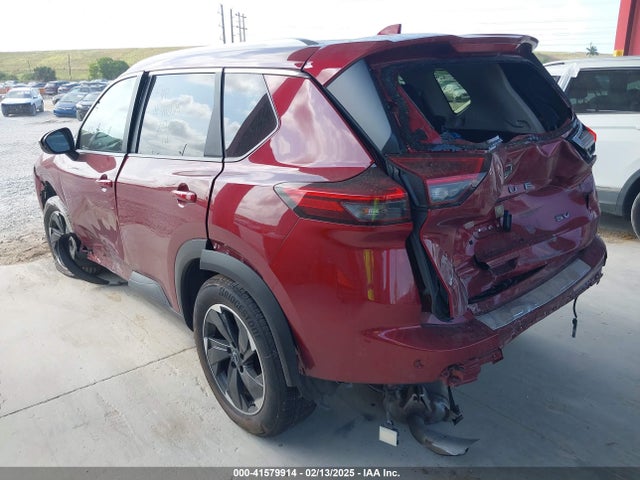 JN8BT3BA5RW002509 Nissan Rogue Sv Fwd