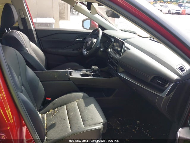 JN8BT3BA5RW002509 Nissan Rogue Sv Fwd