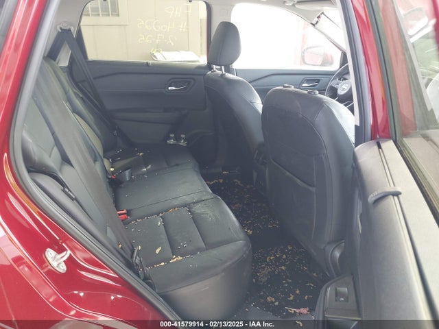 JN8BT3BA5RW002509 Nissan Rogue Sv Fwd