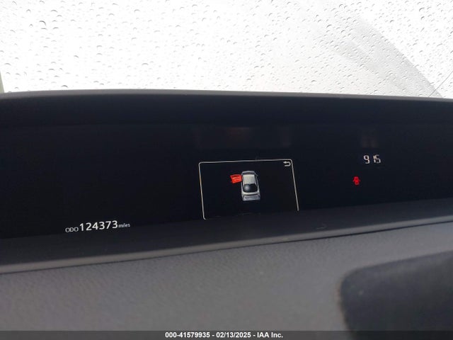 Toyota Prius Two 2018 JTDKBRFU8J3603263 Image 7