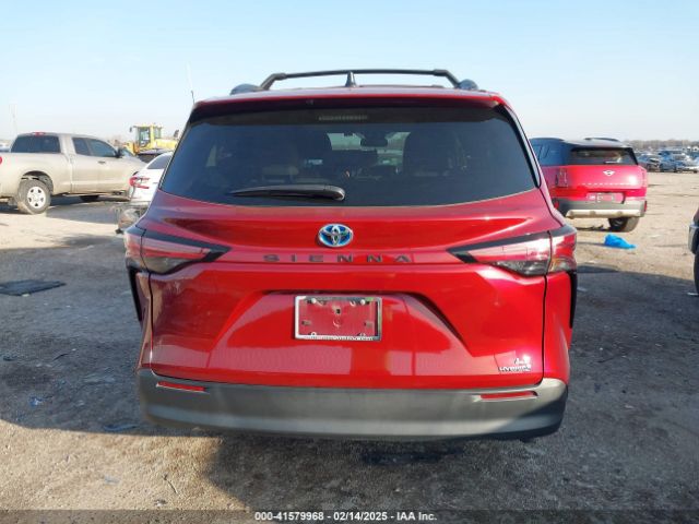 5TDBRKEC0NS113772 Toyota SIENNA LE