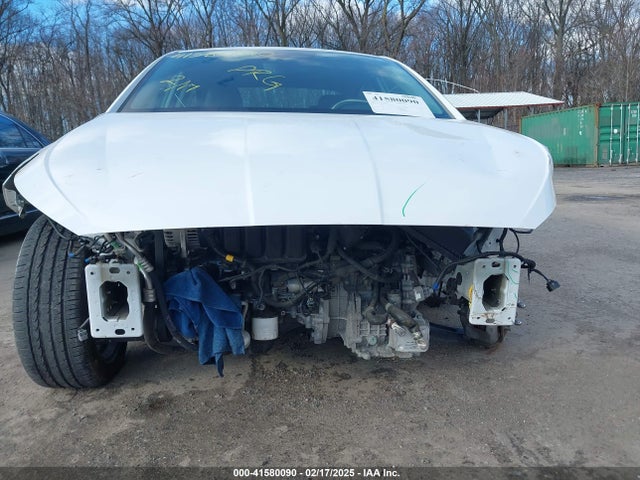 5NPD84LFXLH617026 Hyundai Elantra Limited