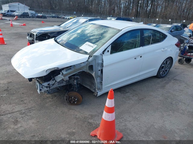 5NPD84LFXLH617026 Hyundai Elantra Limited