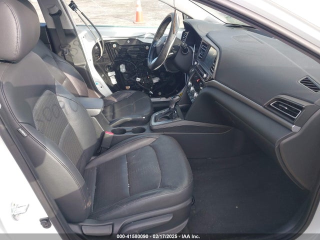 5NPD84LFXLH617026 Hyundai Elantra Limited