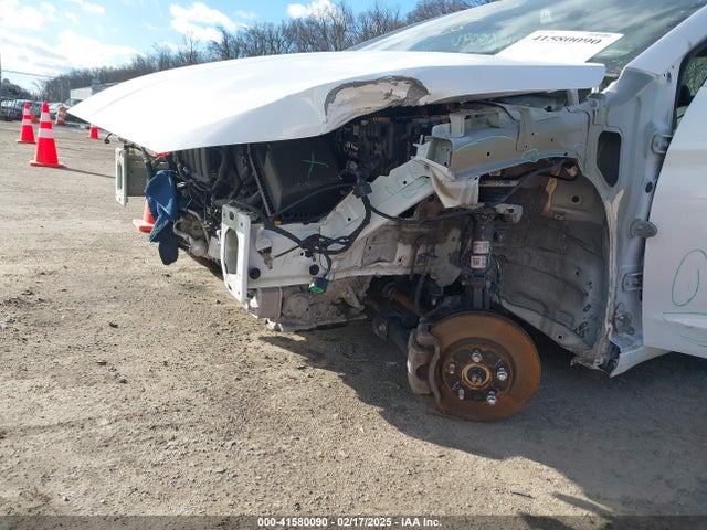 5NPD84LFXLH617026 Hyundai Elantra Limited