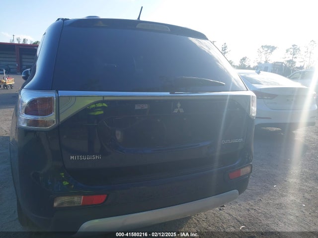 Mitsubishi Outlander Se 2015 JA4AD3A3XFZ006776 Image 12