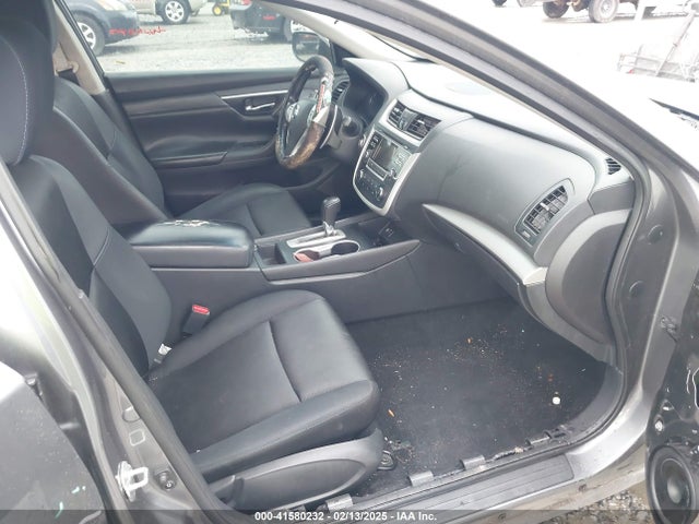 1N4AL3AP8HC157218 Nissan Altima 2.5 Sr