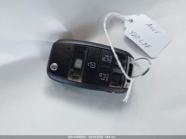 KNDMB5C11G6188015 KIA SEDONA LX