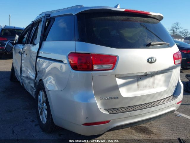 KNDMB5C11G6188015 KIA SEDONA LX