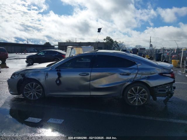 JTHB21B19K2018324 Lexus ES 300H