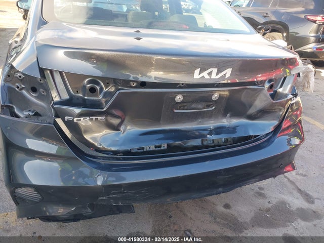 3KPF24ADXRE772393 KIA Forte Lxs