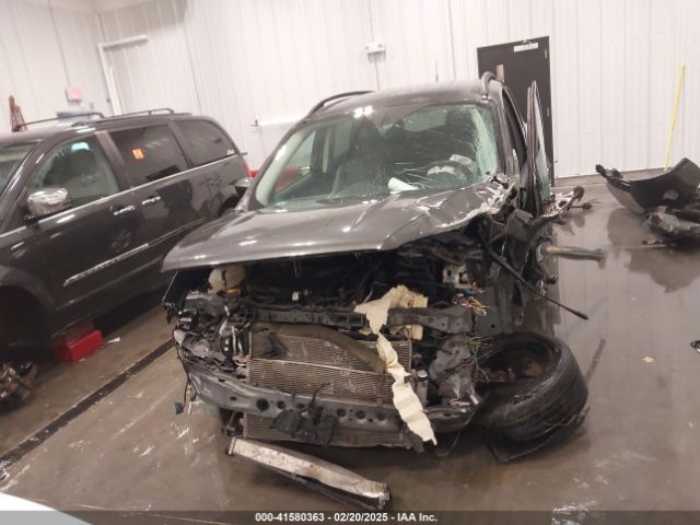 1FMCU9HD2JUC59592 Ford ESCAPE SEL