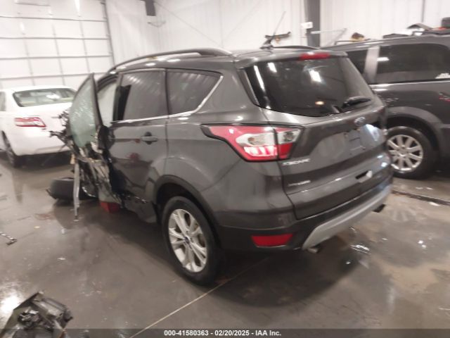 1FMCU9HD2JUC59592 Ford ESCAPE SEL