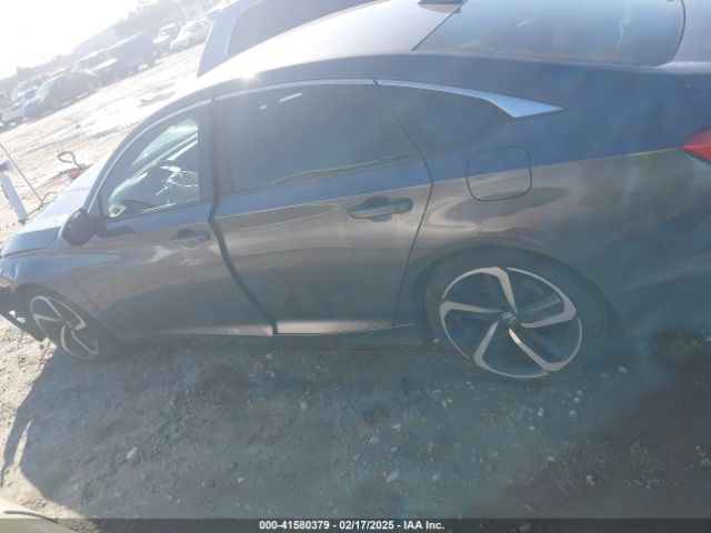 1HGCV1F30KA086821 Honda Accord Sport