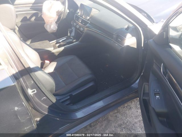 1HGCV1F30KA086821 Honda Accord Sport