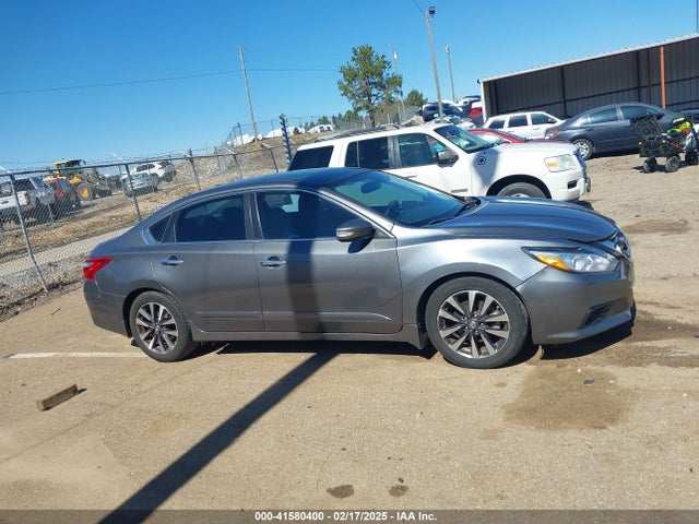 Nissan Altima 2.5 Sv 2017 1N4AL3AP4HC136995 Image 13