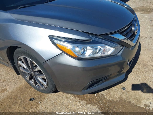 Nissan Altima 2.5 Sv 2017 1N4AL3AP4HC136995 Image 17