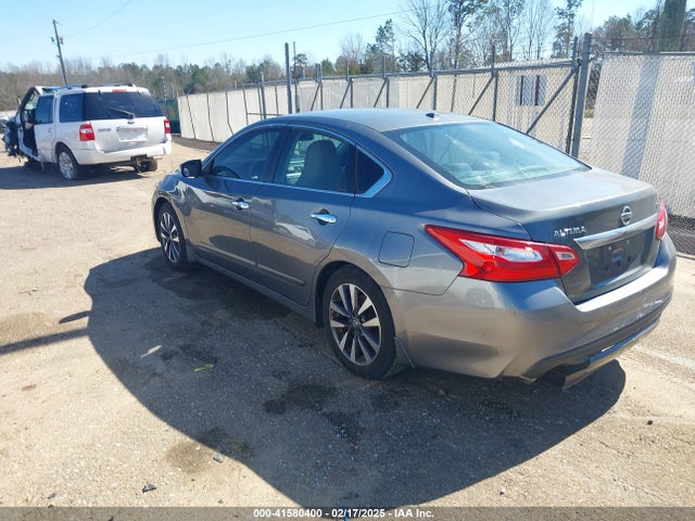 Nissan Altima 2.5 Sv 2017 1N4AL3AP4HC136995 Image 3