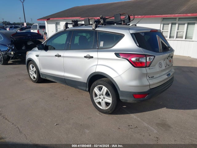 Ford ESCAPE S 2017 1FMCU0F76HUB49423 Image 3