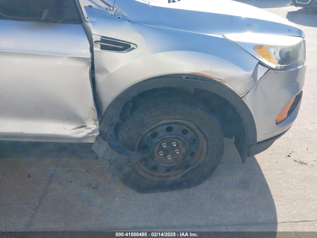 Ford ESCAPE S 2017 1FMCU0F76HUB49423 Image 6
