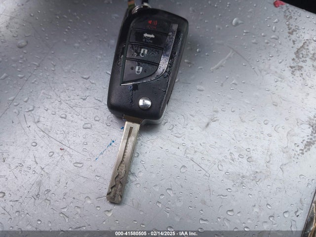 4T1C11AK1RU228588 Toyota CAMRY LE
