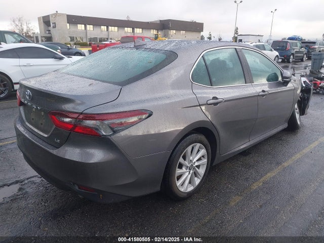 4T1C11AK1RU228588 Toyota CAMRY LE