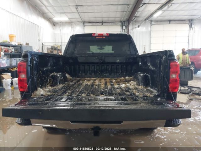 3GCUKREC8JG585247 Chevrolet Silverado 1500 1lt