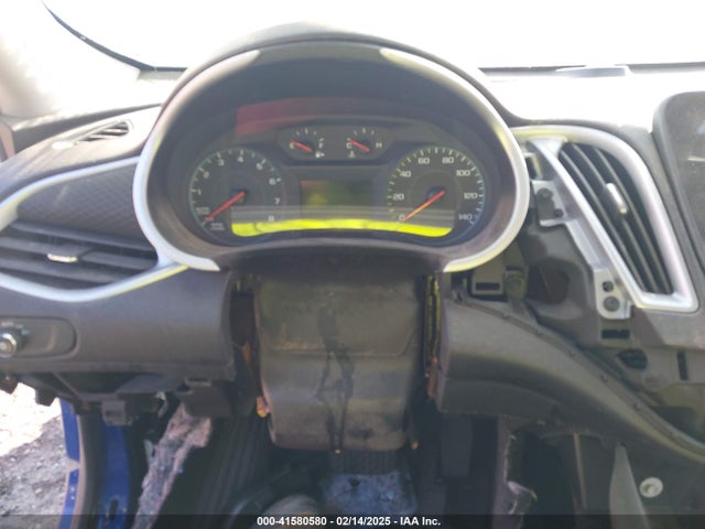1G1ZD5ST3PF228297 Chevrolet Malibu Fwd 1lt