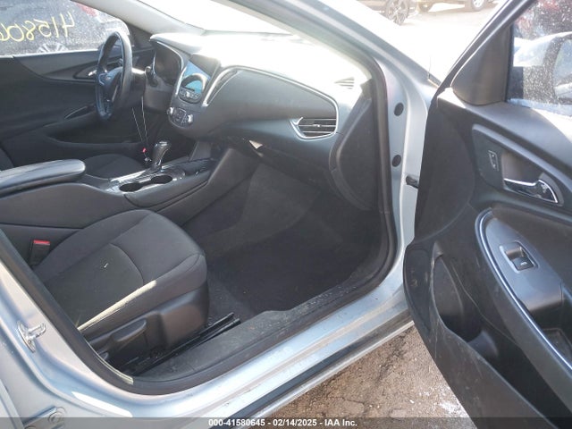 1G1ZE5ST9HF252022 Chevrolet MALIBU 1LT