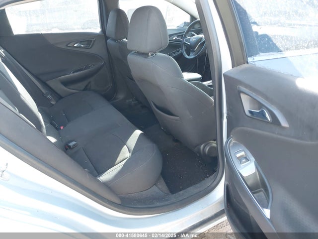 1G1ZE5ST9HF252022 Chevrolet MALIBU 1LT