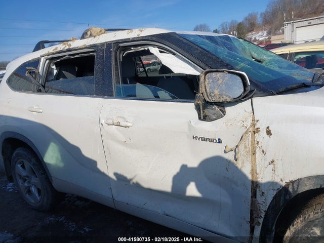 Toyota Highlander Hybrid Le 2021 5TDZARAH3MS507748 Image 13