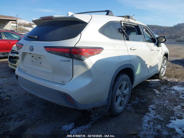 Toyota Highlander Hybrid Le 2021 5TDZARAH3MS507748 Image 4