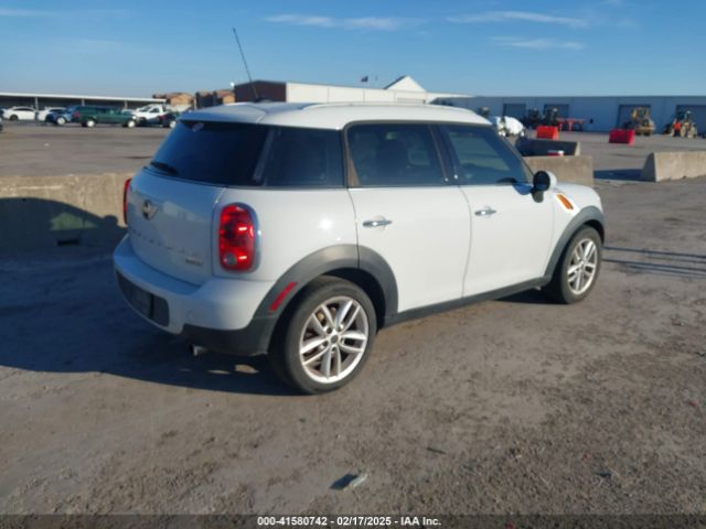 2011 MINI COOPER COUNTRYMAN WMWZB3C5XBWM01479 Photo 3