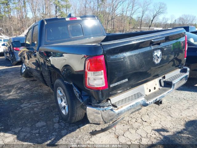 2022 RAM 1500 1C6RREBG0NN398834 Photo 2