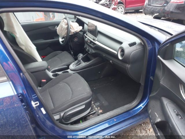 3KPF24AD2LE246279 KIA Forte Lxs