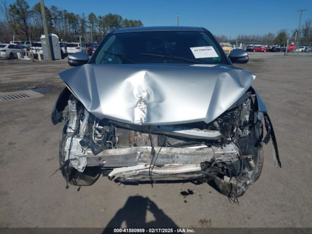 5TDBZRFH5KS942982 Toyota Highlander Le