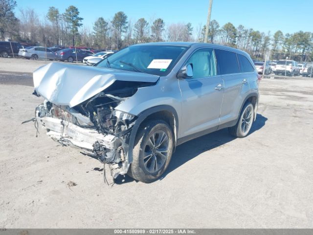 5TDBZRFH5KS942982 Toyota Highlander Le