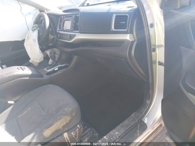 5TDBZRFH5KS942982 Toyota Highlander Le