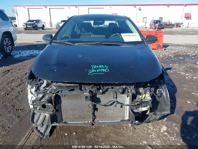 5YFB4MDE7RP100495 Toyota COROLLA LE