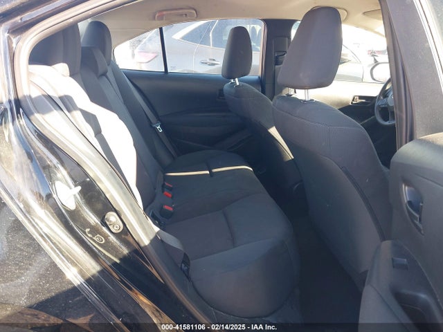 5YFB4MDE7RP100495 Toyota COROLLA LE