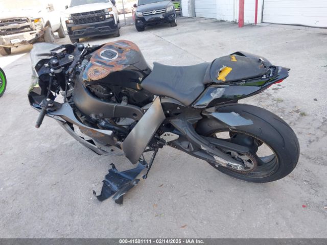 2023 KAWASAKI ZX1002 JKBZXVM18PA005041 Photo 2