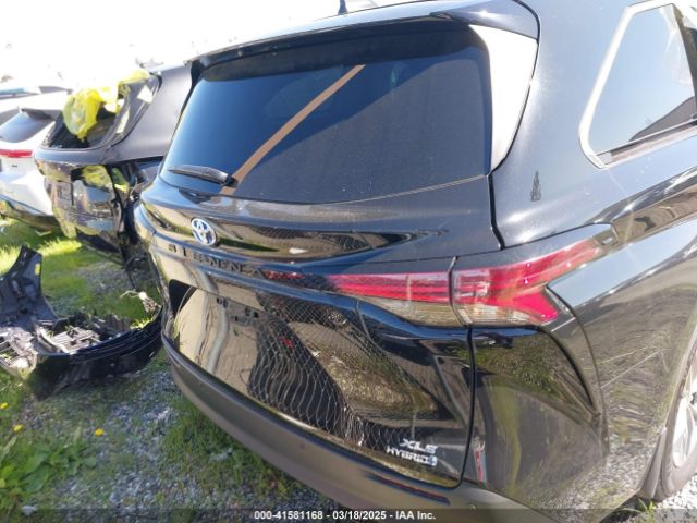 5TDJRKEC7NS108676 Toyota SIENNA XLE