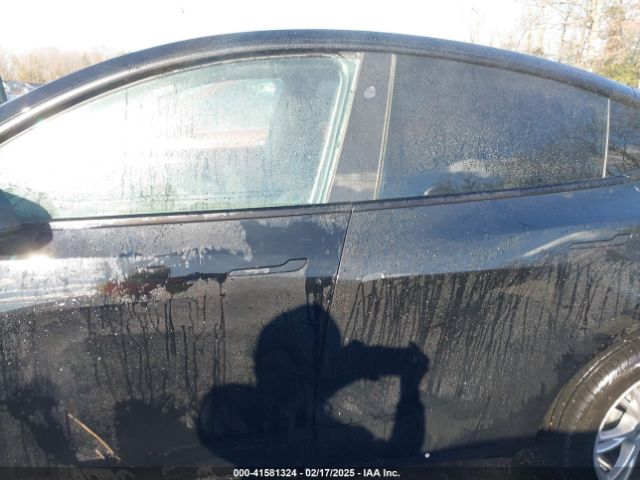 7SAYGDED3PF931172 Tesla Model Y Rwd