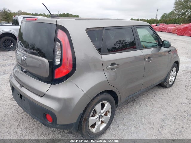 KIA Soul 2017 KNDJN2A2XH7447651 Image 4