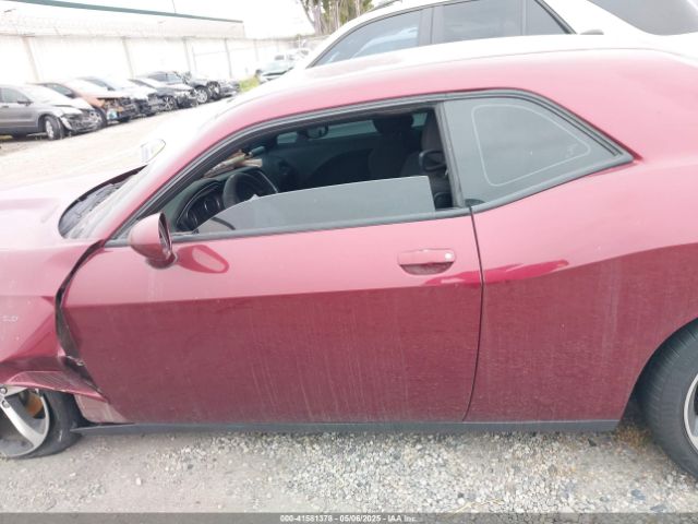 2C3CDZBT6KH660527 Dodge Challenger R/t