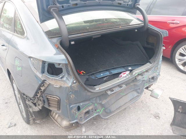 Hyundai Sonata Limited 2017 5NPE34AF3HH586182 Image 6