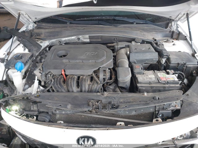 5XXGT4L39KG325279 KIA Optima Lx