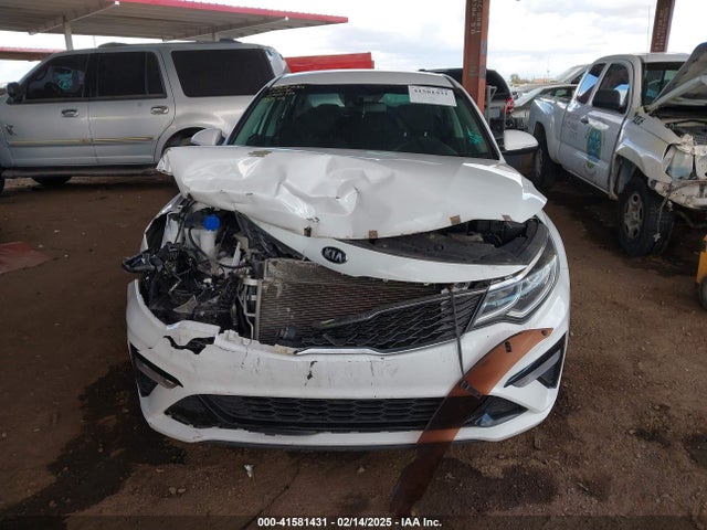 5XXGT4L39KG325279 KIA Optima Lx